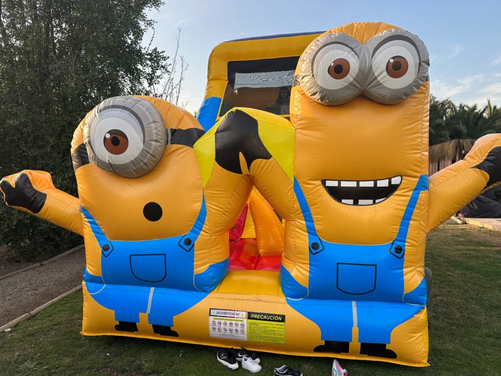 Inflable Minions - Arriendo en Santiago