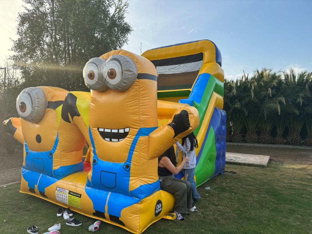 Inflable Minions - Arriendo en Santiago
