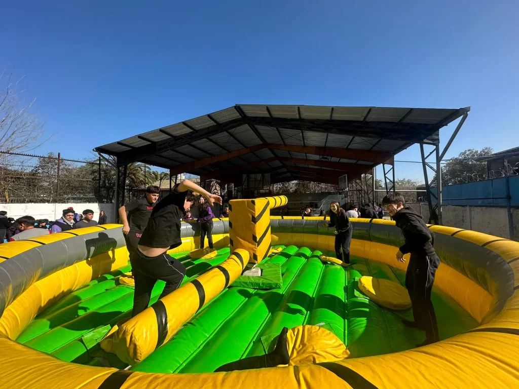 Reloj Mecánico Wipeout - Arriendo en Santiago
